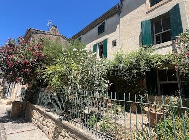Lauris, Provence-Alpes-Côte d'Azur 84360