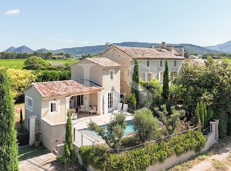 Gigondas, Provence-Alpes-Côte d'Azur 84190