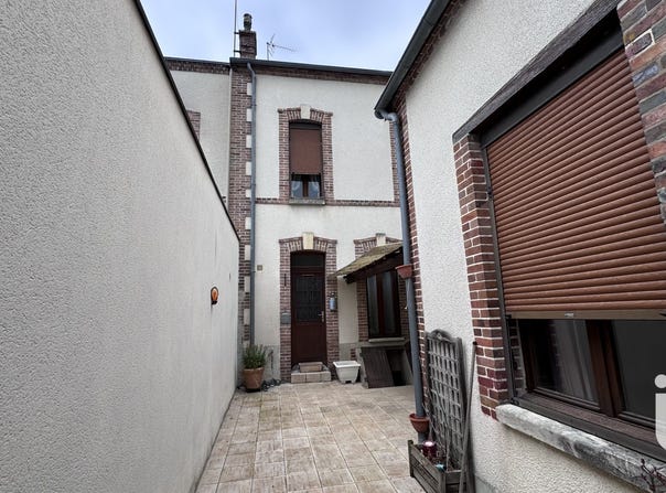 Romilly-sur-Seine, Grand Est 10100