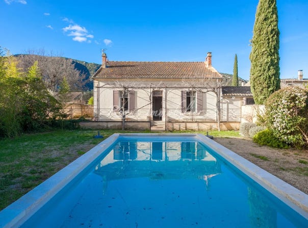 Maubec, Vaucluse 84660
