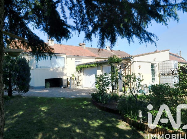 Chauvigny, Nouvelle-Aquitaine 86300