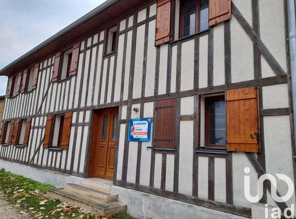 Hampigny, Grand Est 10500