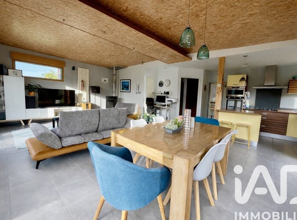 Yvias, Brittany 22930