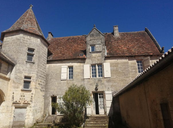 Cercles, Aquitaine 24320