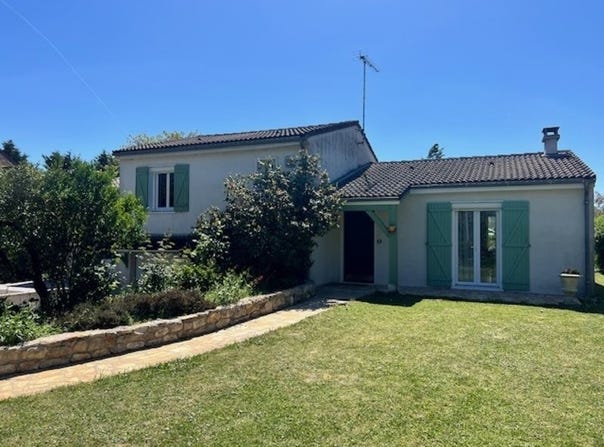 Châtellerault, Poitou-Charentes 86100