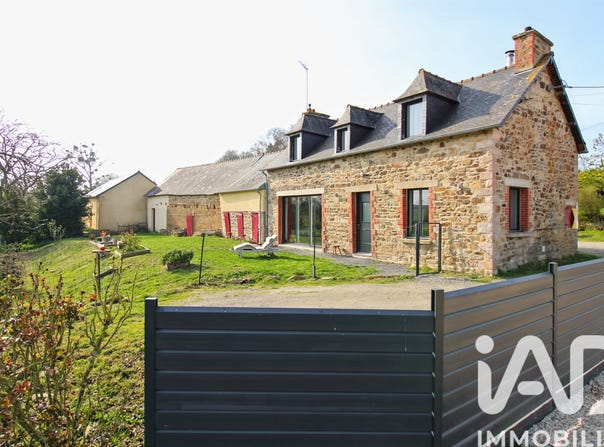 Andel, Brittany 22400