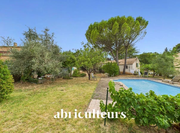 21 Rue de la Sainte-victoire, Châteauneuf-le-Rouge, Provence-Alpes-Côte d'Azur 13790