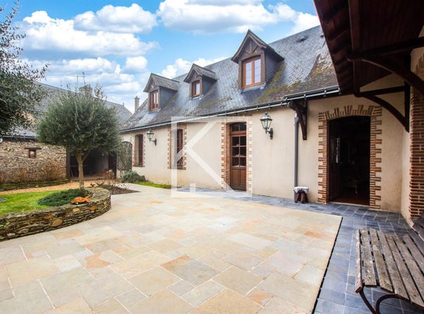 Loiré, Pays-de-la-Loire 49440