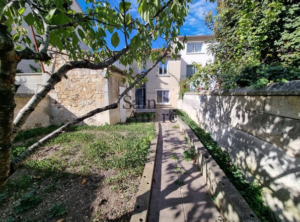 Angoulême, Poitou-Charentes 16000