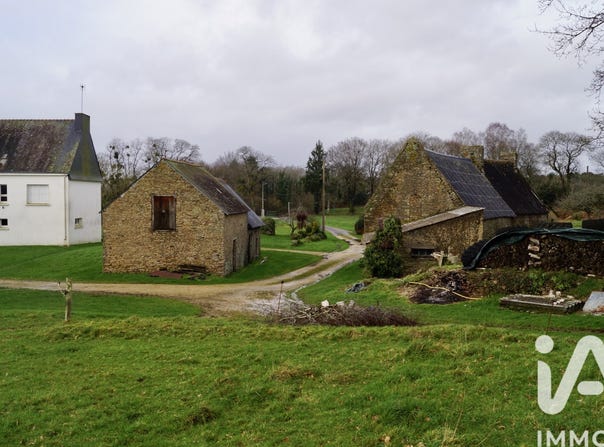 Pluvigner, Brittany 56330