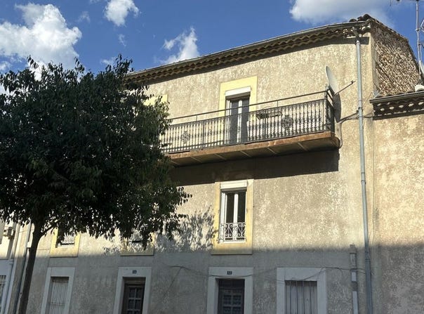 NIMES, Occitanie 30000