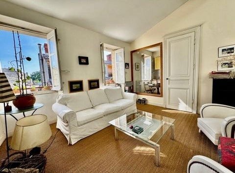 Bordeaux, Aquitaine 33000