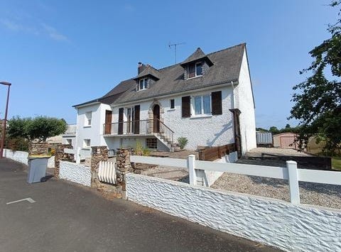 Astille, Pays de la Loire 53230