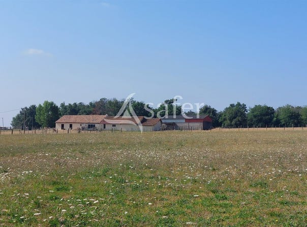 Coutras, Aquitaine 33230