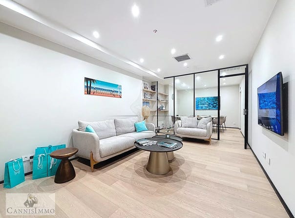 17 Boulevard de la Croisette, Cannes, Alpes-Maritimes 06400
