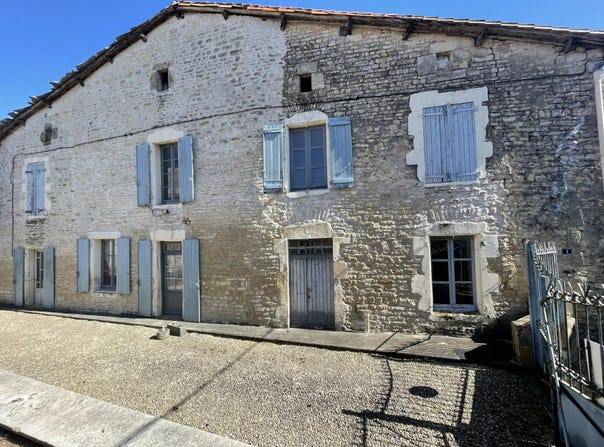 Aigre, Poitou-Charentes 16140
