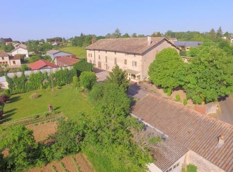 LACROST, Bourgogne 71700