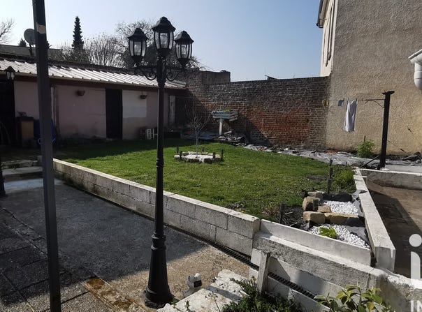 Eppeville, Hauts-de-France 80400