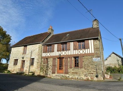 DOMFRONT, Basse-Normandie 61700