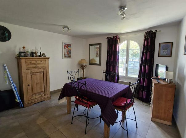 Mortagne-sur-Gironde, Poitou-Charentes 17120