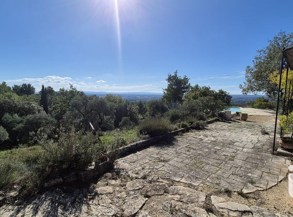 L'Isle-sur-la-Sorgue, Provence-Alpes-Côte d'Azur 84800