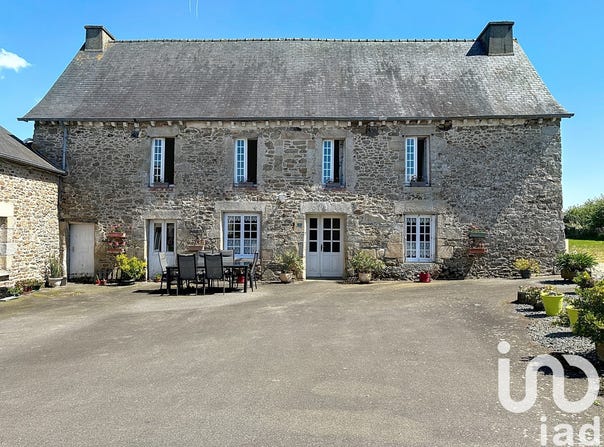 Pluduno, Brittany 22130