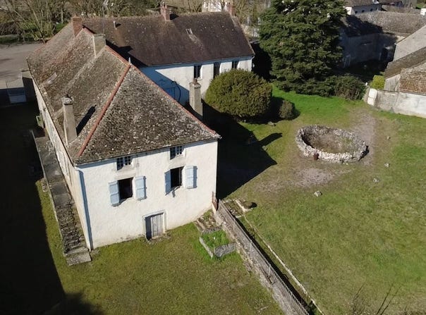 Moroges, Burgundy 71390