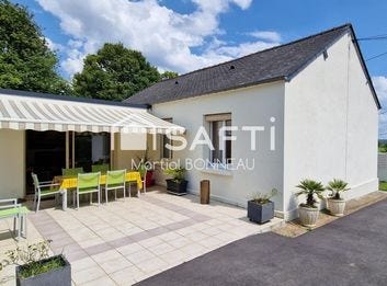 Peillac, Bretagne 56220