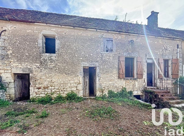Mailly-la-Ville, Bourgogne-Franche-Comté 89270