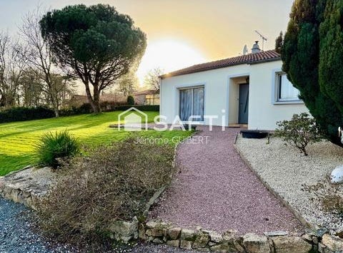 Cirieres, Poitou-Charentes 79140