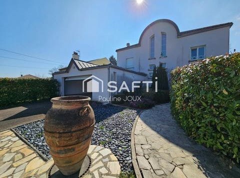 Mirecourt, Lorraine 88500