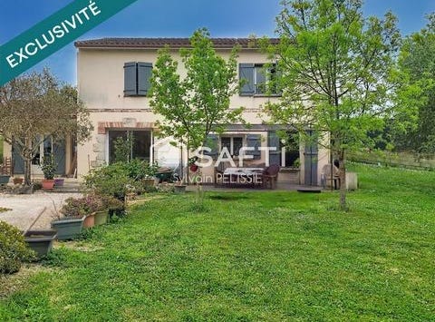 Montesquieu, Midi-Pyrénées 82200