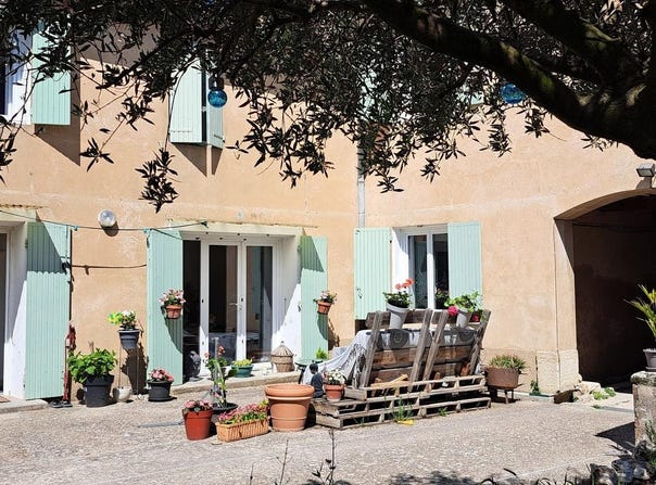 Lagnes, Provence-Alpes-Côte-d'Azur 84800
