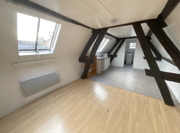 Troyes, Aube 10000
