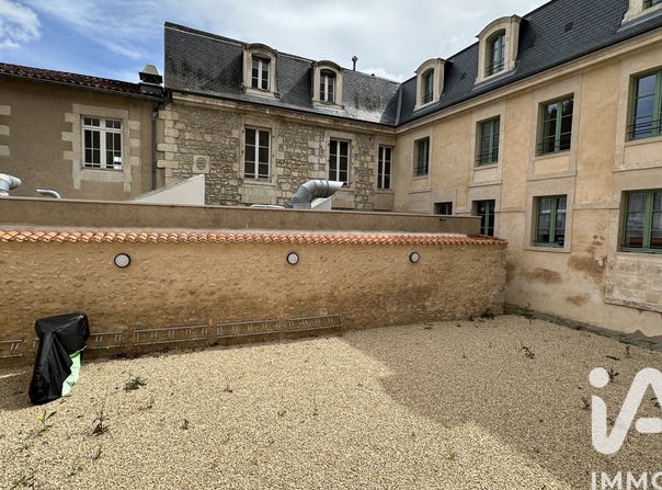 Poitiers, Nouvelle-Aquitaine 86000