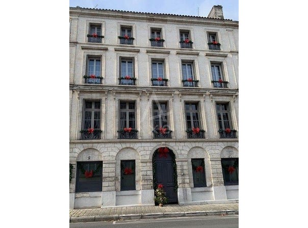 Chalais, Poitou-Charentes 16210