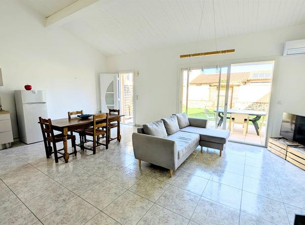 Saint-Jean-Lasseille, Languedoc-Roussillon 66300