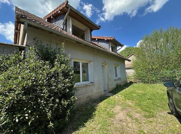 Dun-les-Places, Burgundy 58230