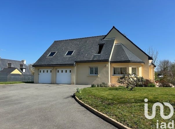 Pommerit-le-Vicomte, Brittany 22200