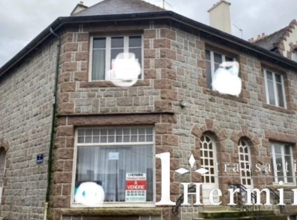 Lanrelas, Brittany 22250