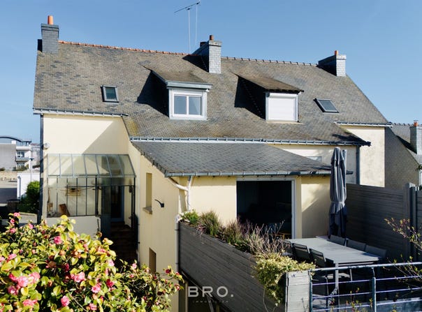 Vannes, Brittany 56000