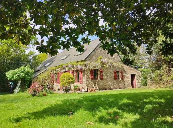 Arradon, Brittany 56610