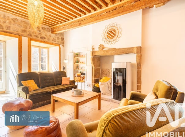 Apinac, Auvergne-Rhône-Alpes 42550