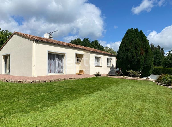 Cirières, Poitou-Charentes 79140