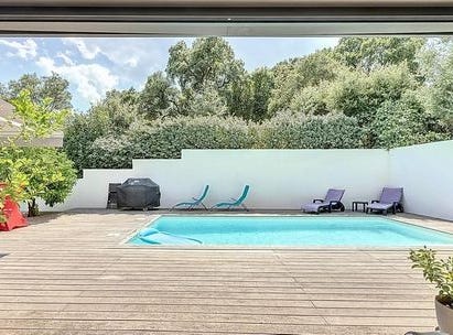 Roquebrune-Sur-Argens, Provence-Alpes-Côte d'Azur 83520