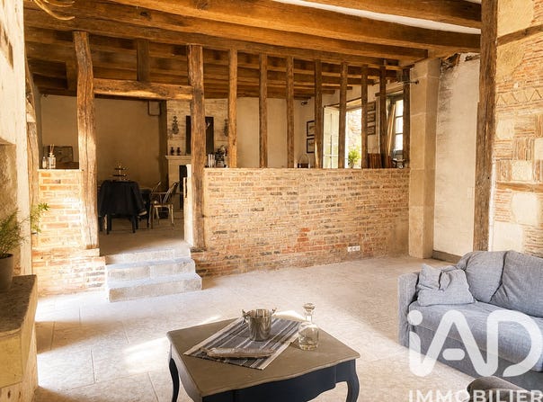 Luynes, Centre-Val de Loire 37230