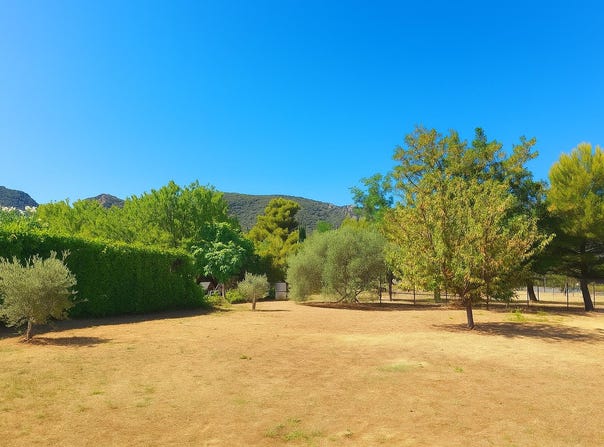 Maubec, Provence-Alpes-Côte-d'Azur 84660