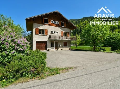 Thônes, Auvergne-Rhône-Alpes 74230