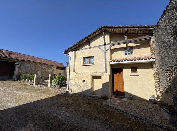 Saint-Romain, Poitou-Charentes 16210