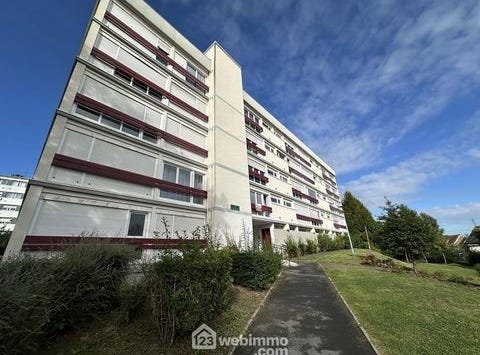 Laon, Picardie 02000